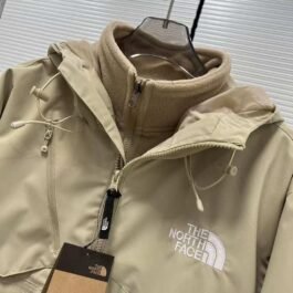 The North Face - 2-in-1 Coat with Inner Fleece in 3 Colors