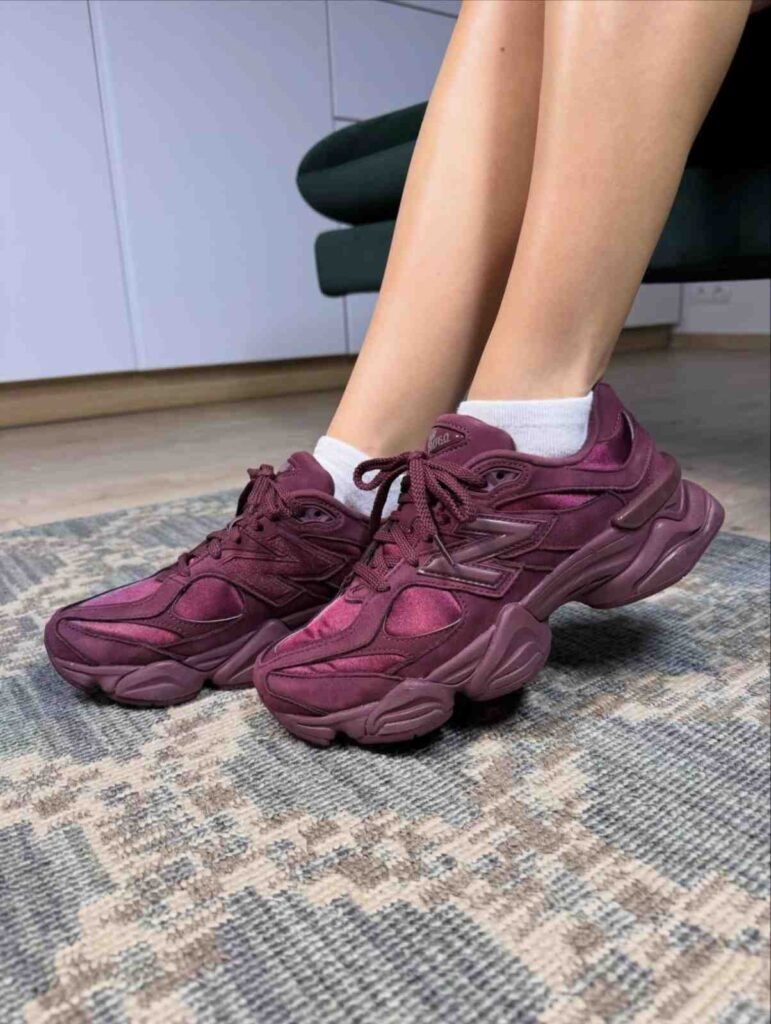 New Balance - 9060 Sneakers in 16 Colors