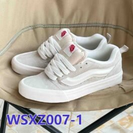 Vans - Knu Skool Sneakers in 18 Colors