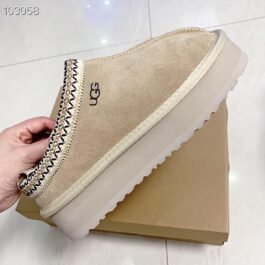 UGG - Tazz Platform Slippers in 3 Colors