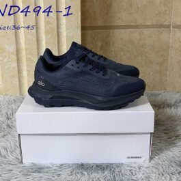 Alo Yoga - Monochrome Sneakers in 11 Colors