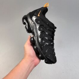 Nike - Nike Air Vapormax PlusTM Sneakers in 8 Colors