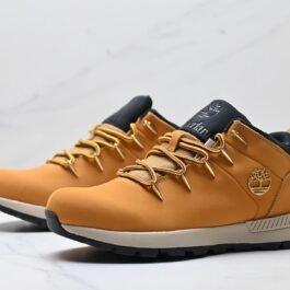 Timberland - Sprint Trekker Mid Shoes in 4 Colors