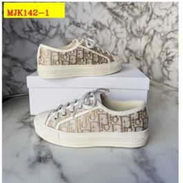 Dior - Low Sneakers in 19 Colors