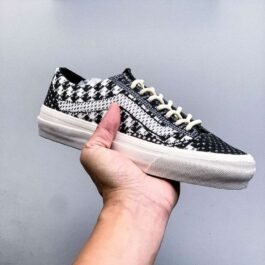 Vans - OTW Old Skool 36 LX FDMTL Sneakers in 5 Colors