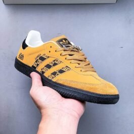 Adidas - Originals Samba Sneakers in 12 Colors