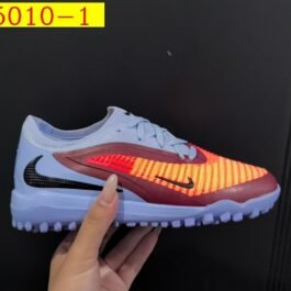 Nike - Phantom 6 GX3 Football Shoes for kids size 30-35 in 4 Colors