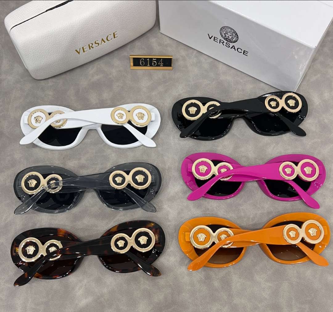 Versace - Sunglasses in 6 Colors - Image 7
