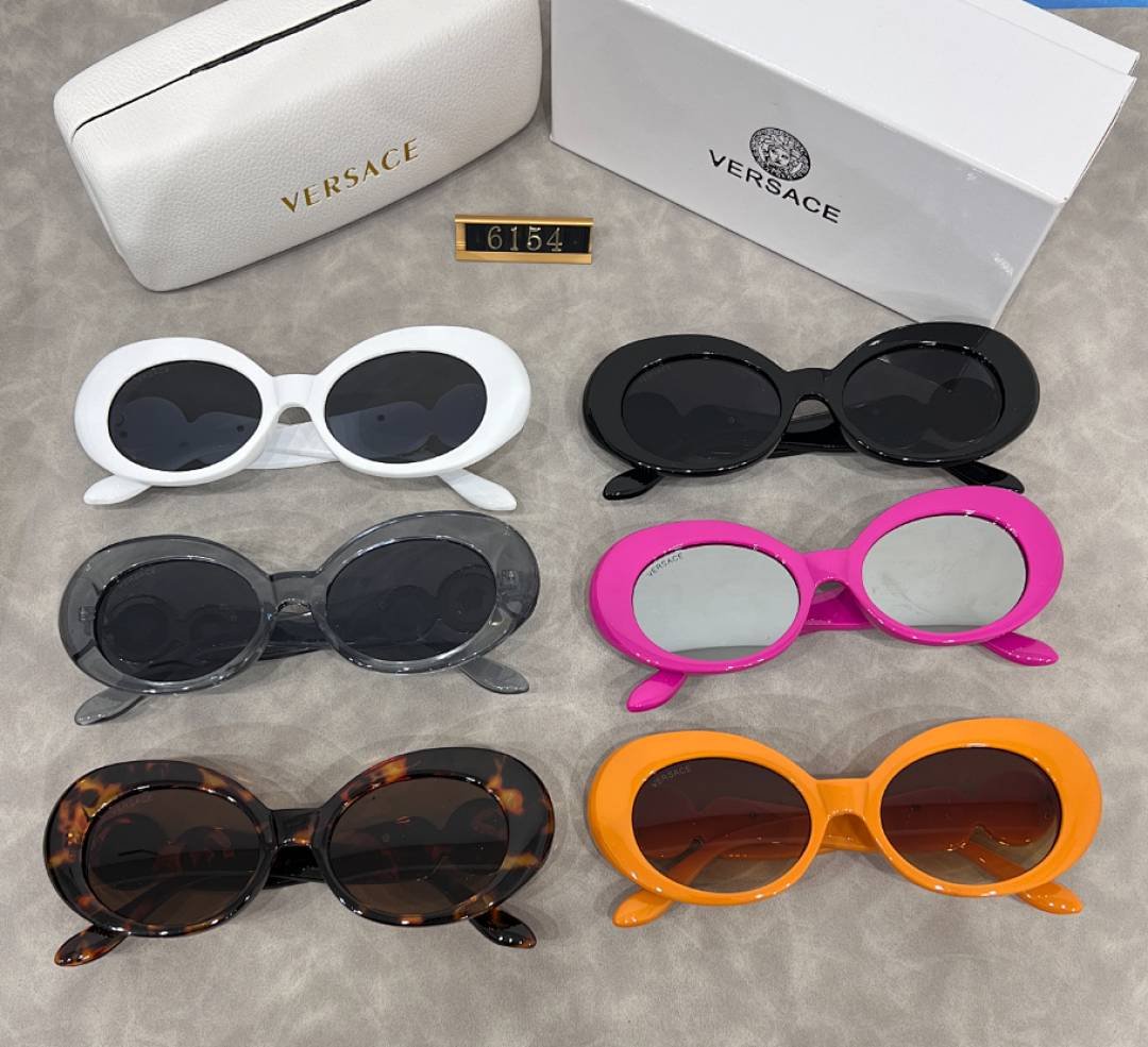 Versace - Sunglasses in 6 Colors - Image 8