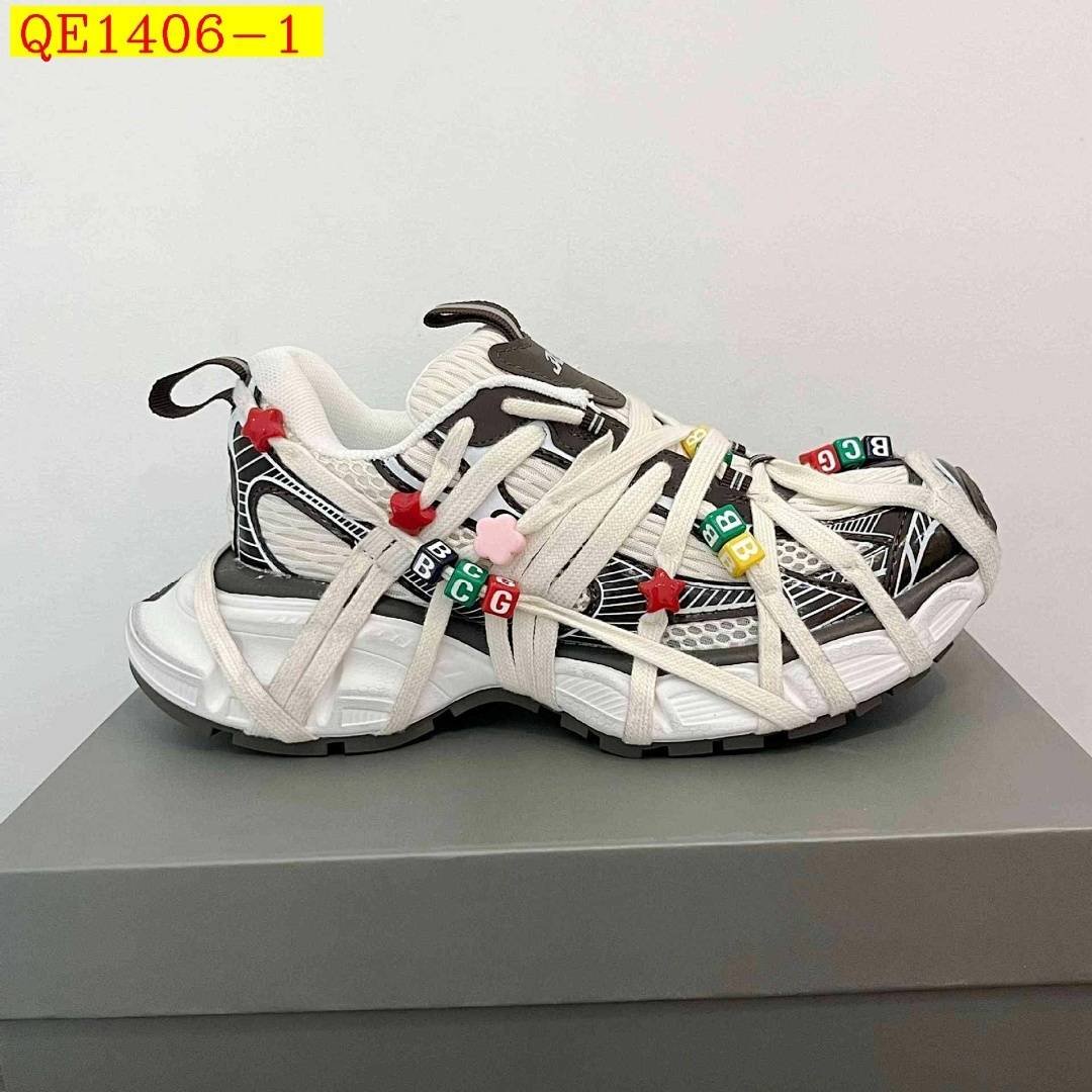 Balenciaga - 3XL Extreme Lace Sneakers in 3 Colors