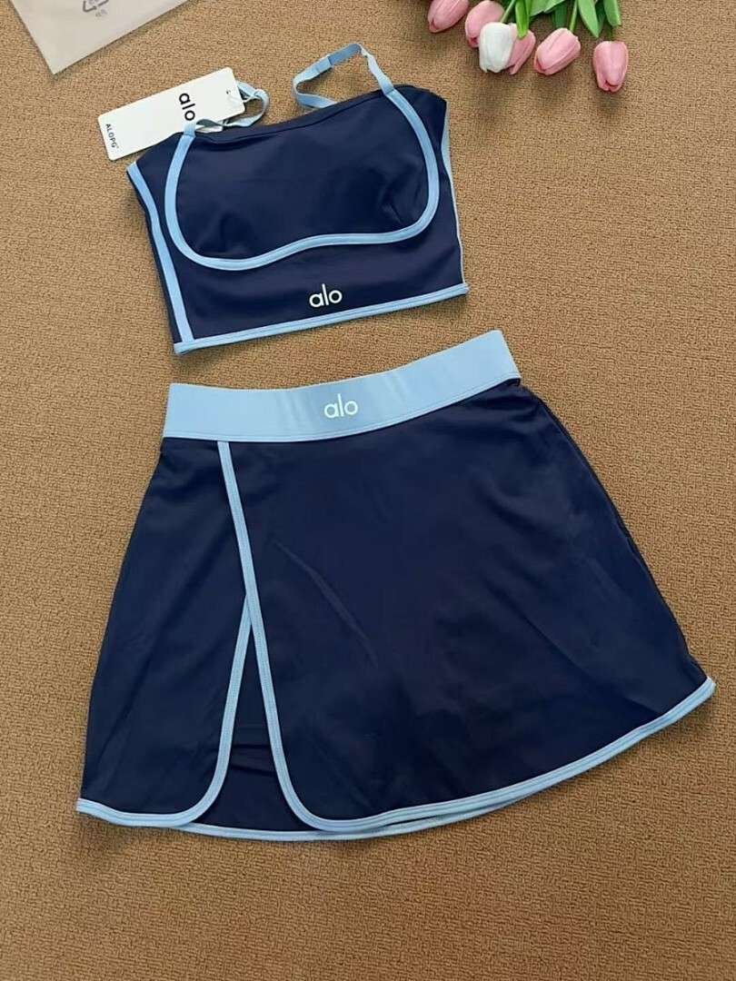 Alo Yoga - Women's Tennis Set Top and Skirt in 3 Colors - Image 6