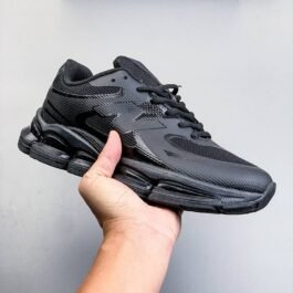 New Balance - NB U2000 Sneakers in 12 Colors