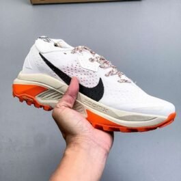 Nike - ACG Zegama Trail 2 Trail Running Shoes in 16 Colors