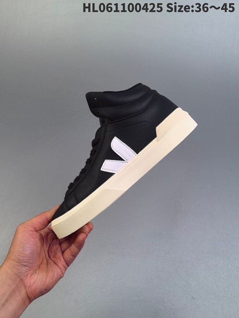 Veja - Minotaur Leather Extra Sneakers in 4 Colors – Image 9