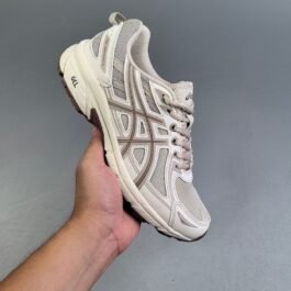 Asics - Gel-Venture 6 Sneakers in 12 Colors