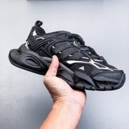 Adidas - Vento XLG Deluxe Runner Sneakers in 9 Colors