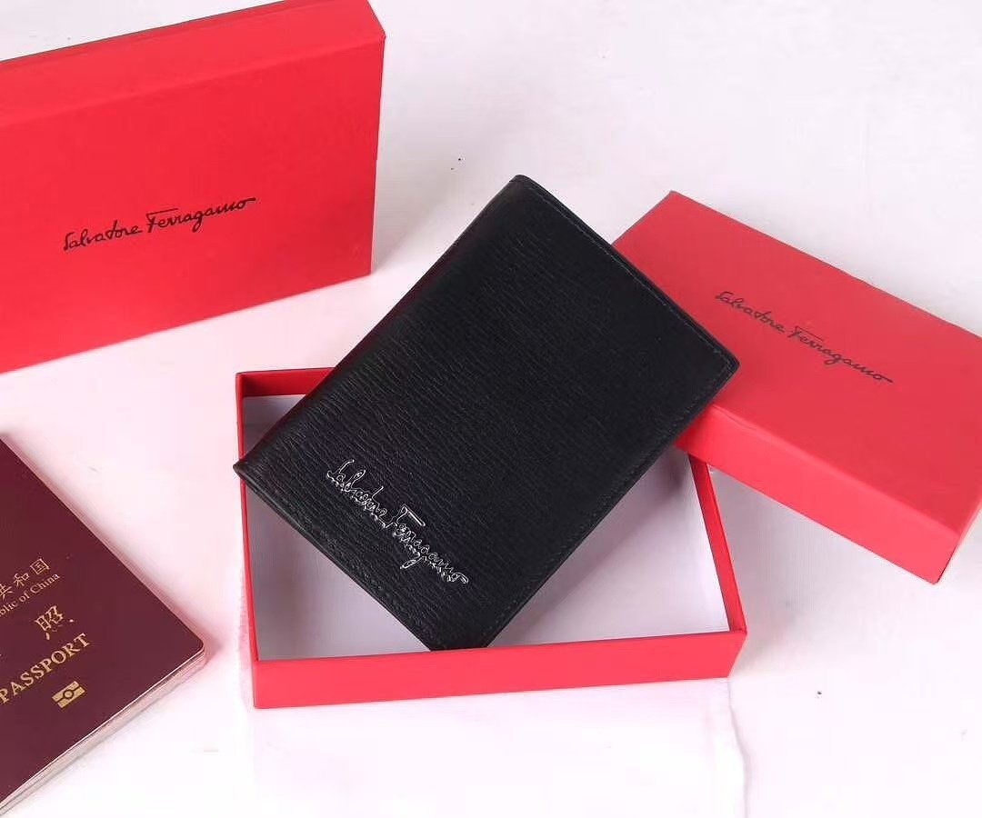 Ferragamo - Wallet in 2 Versions - Image 2