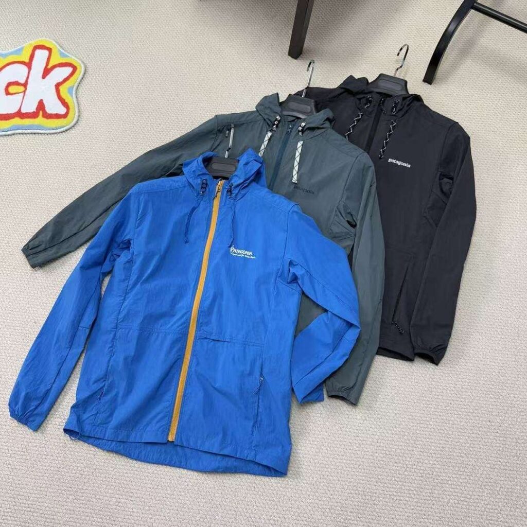 Patagonia - Strech Terre Planing Hoody Wind Jacket in 3 Colors