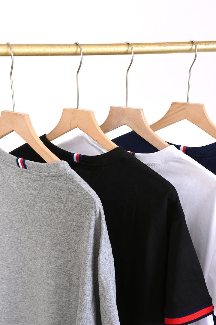 Tommy Hilfiger - T-shirt in 4 Colors - Image 10