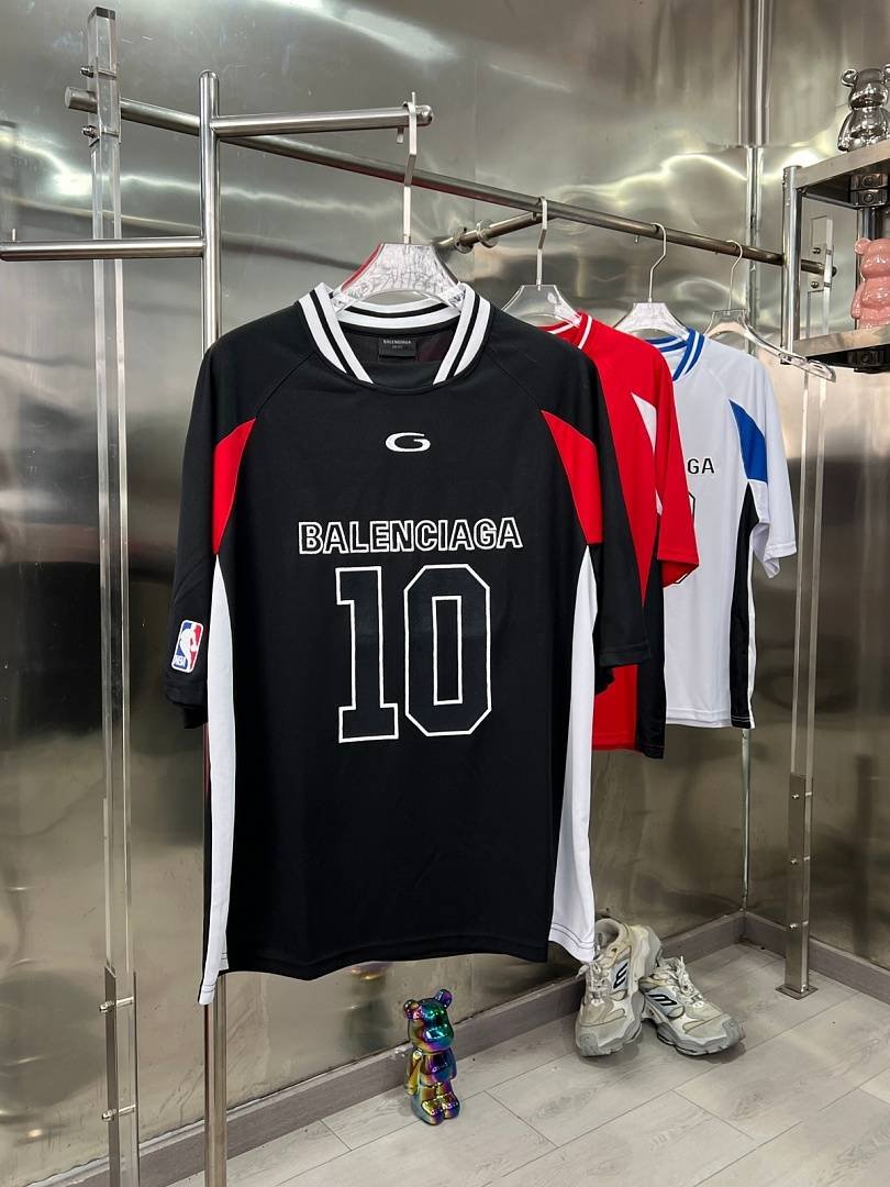Balenciaga - NBA Basketball T-shirt in 3 Colors - immagine 14