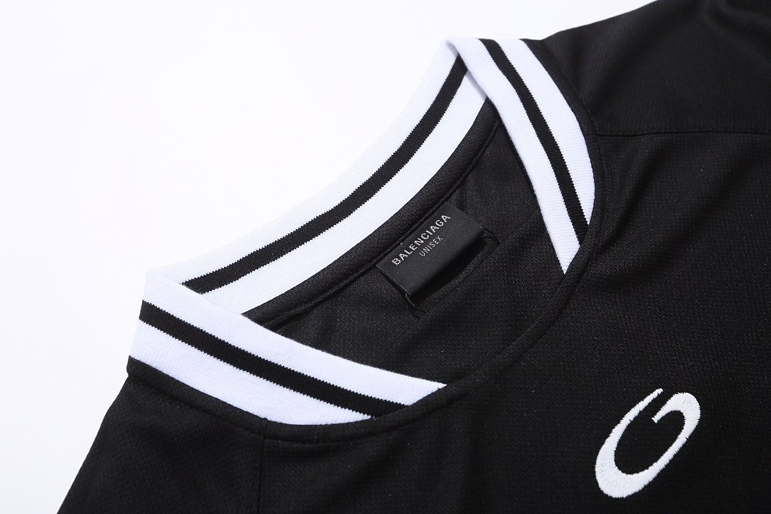Balenciaga - NBA Basketball T-shirt in 3 Colors - immagine 17