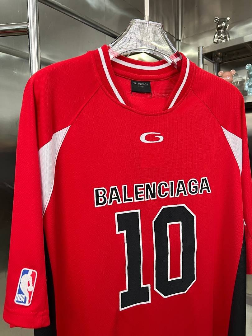 Balenciaga - NBA Basketball T-shirt in 3 Colors - immagine 21