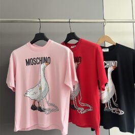 Moschino - T-shirt in 3 Colors