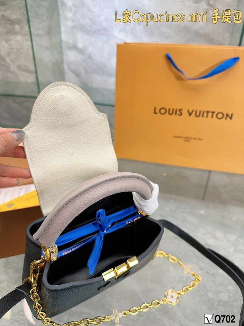 Louis Vuitton - Capucines Mini Handbag in 3 Colors – Bild 9