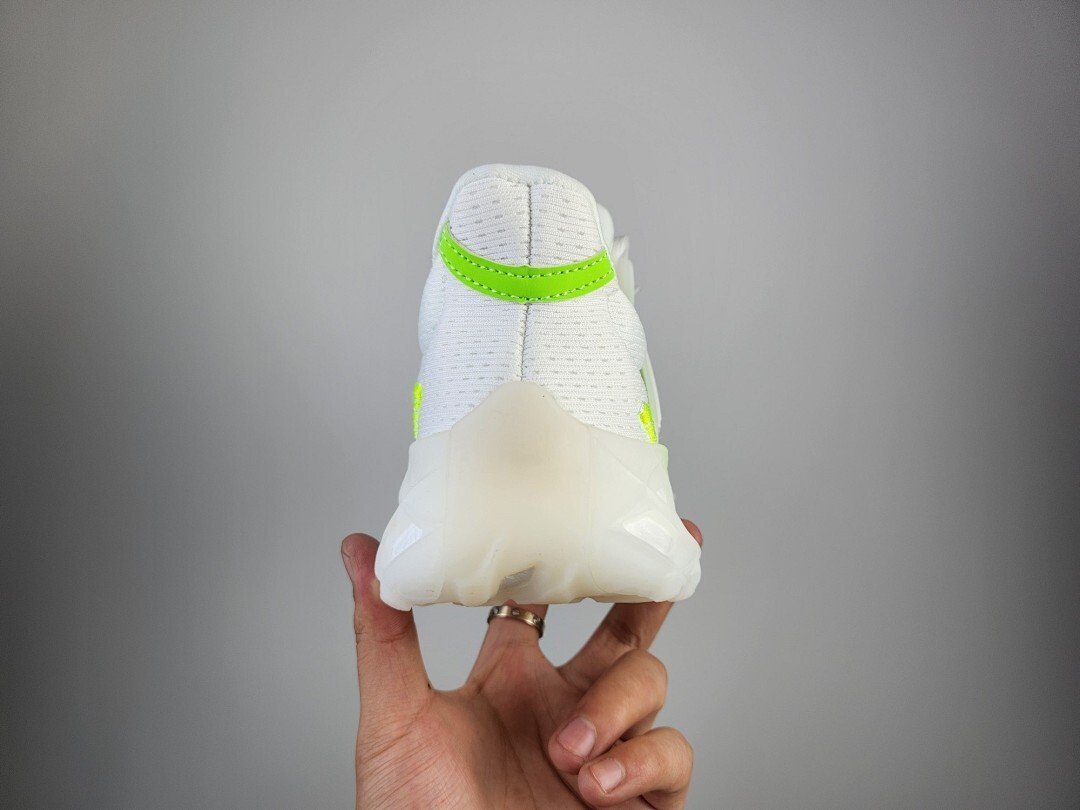 Adidas - Ultraboost Web DNA Sneakers in 5 Colors - Imagen 16