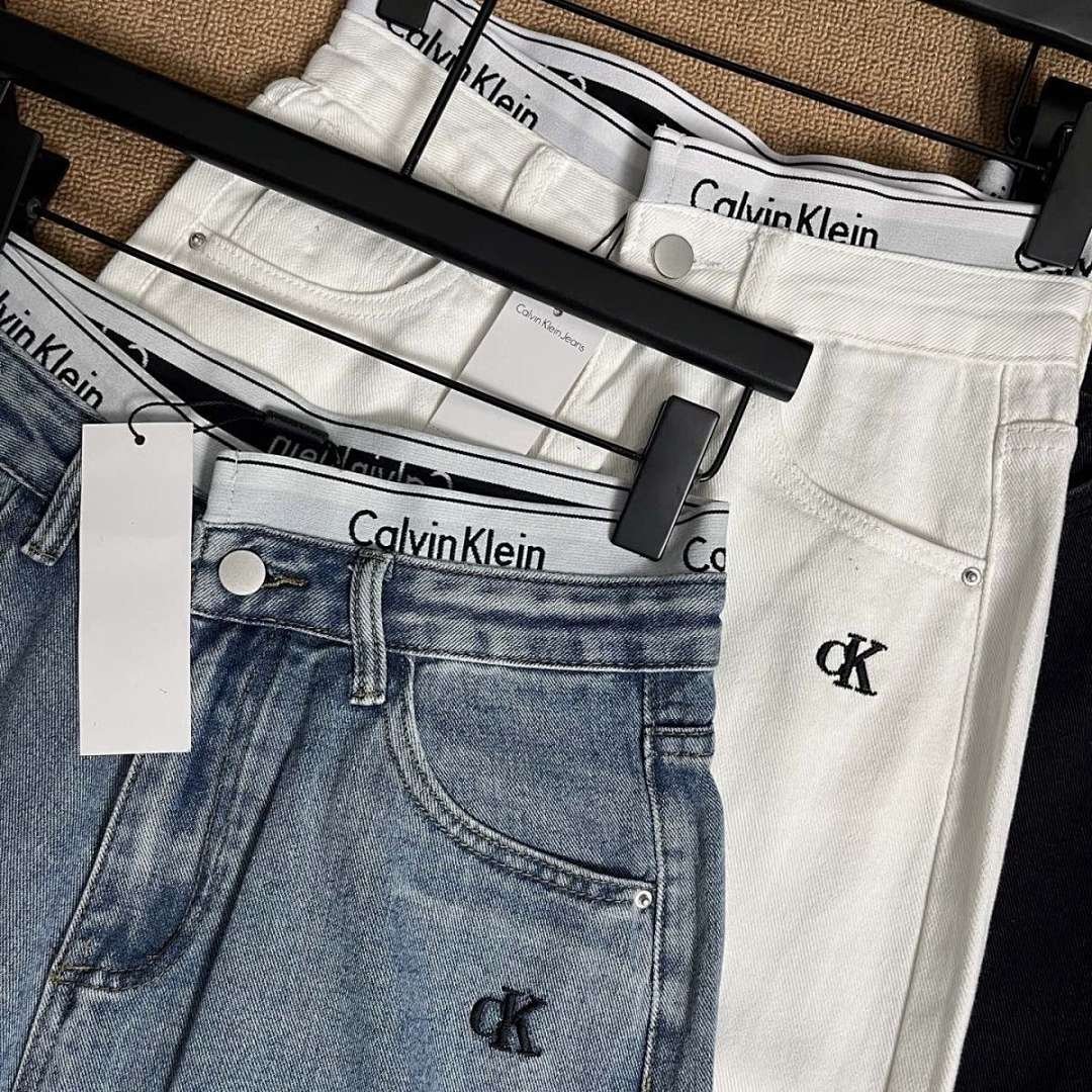 Calvin Klein - Women's CK jeans in 3 Colors - Image 9