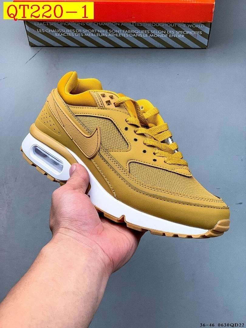 Nike - Air Max Classic Sneakers in 27 Colori