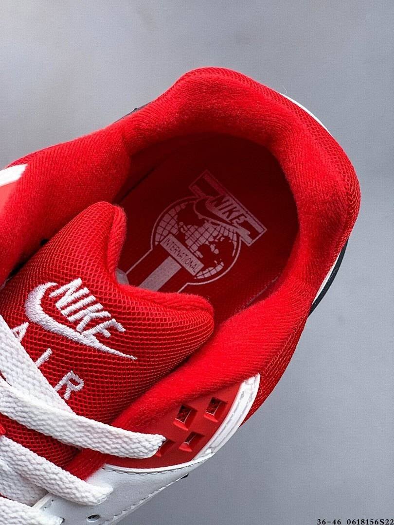 Nike - Air Max Classic Sneakers in 27 Colori - immagine 32