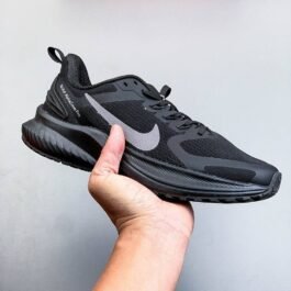 Nike - Alpha Zoom Pro Sneakers in 15 Colors