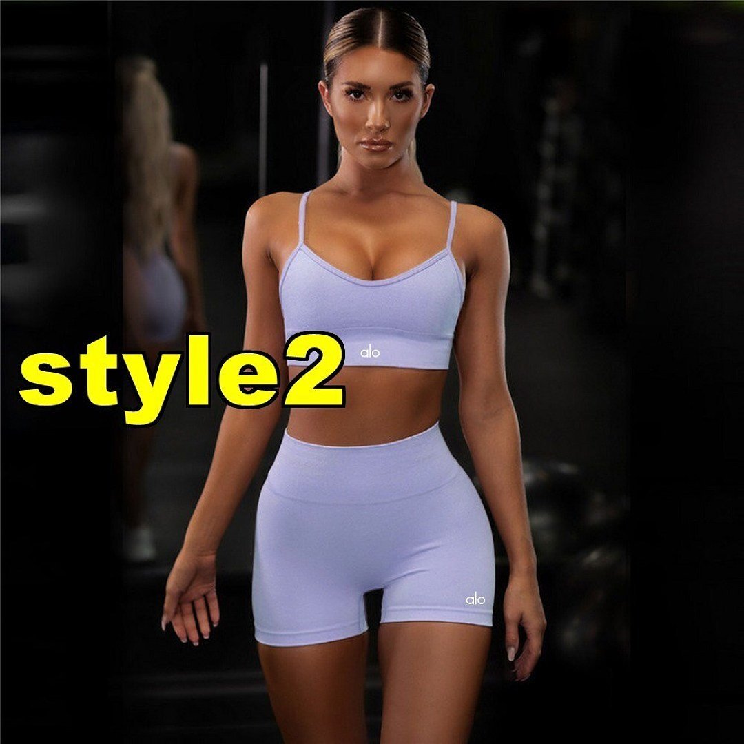 Alo Yoga - Top and Short Pants Set in 9 Colors - Imagen 2