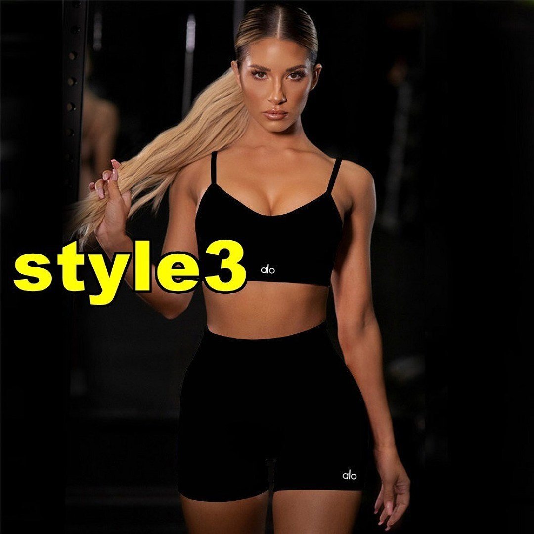 Alo Yoga - Top and Short Pants Set in 9 Colors - Imagen 3