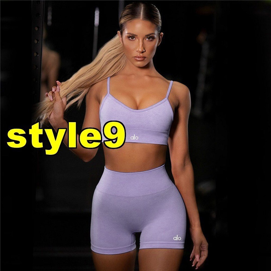 Alo Yoga - Top and Short Pants Set in 9 Colors - Imagen 9