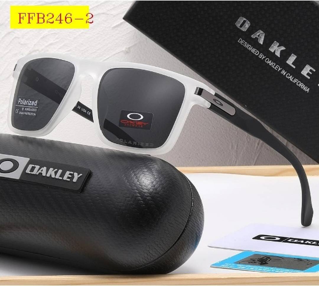 Oakley - Sunglasses with box in 6 Colors - immagine 2