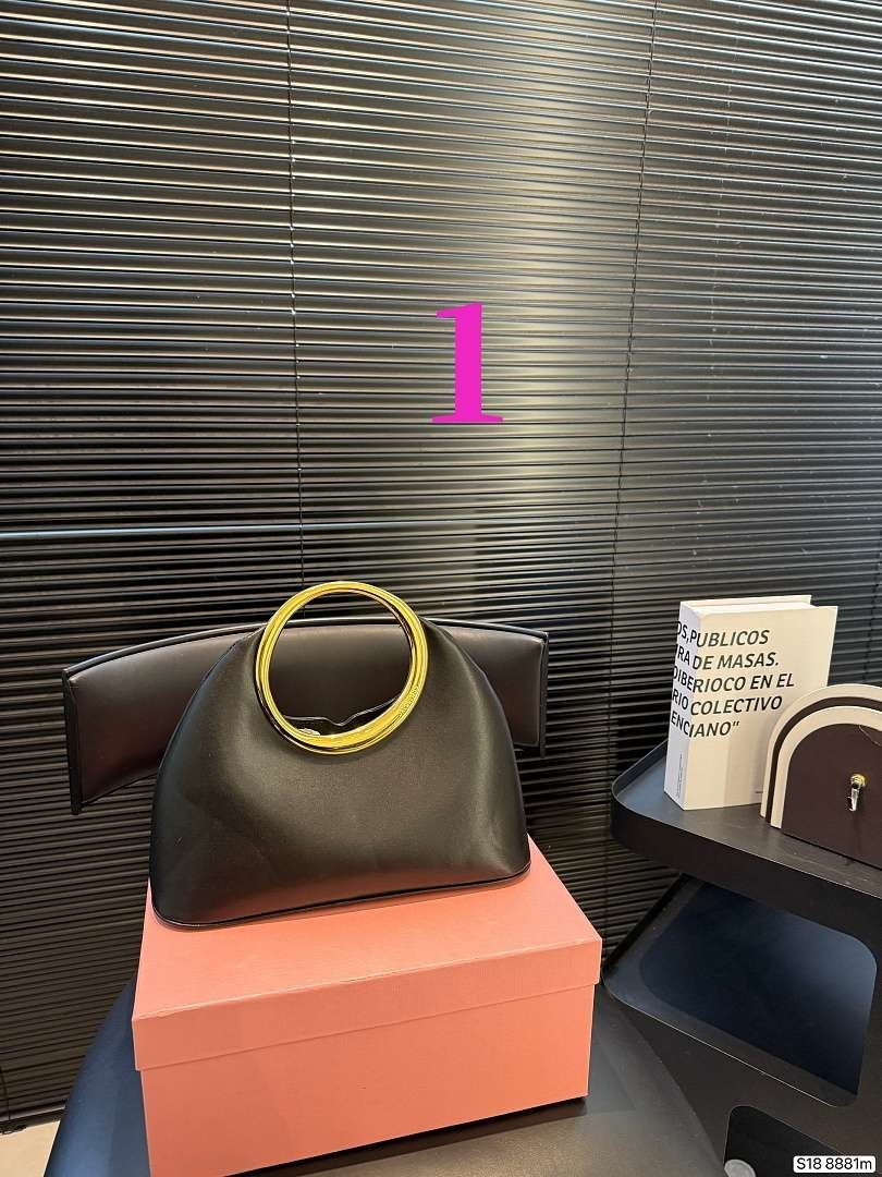 Jacquemus - Le Calino Handbag in 4 Colors