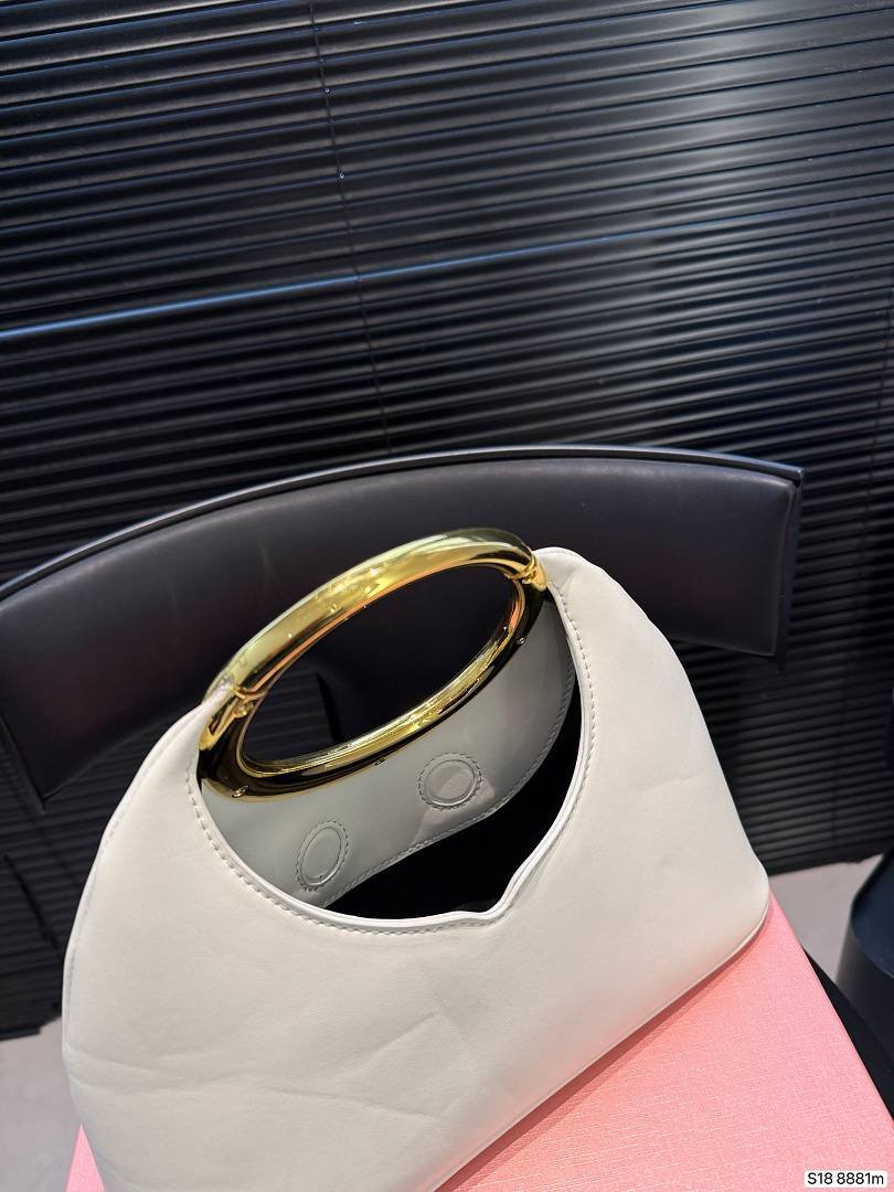 Jacquemus - Le Calino Handbag in 4 Colors – Image 11
