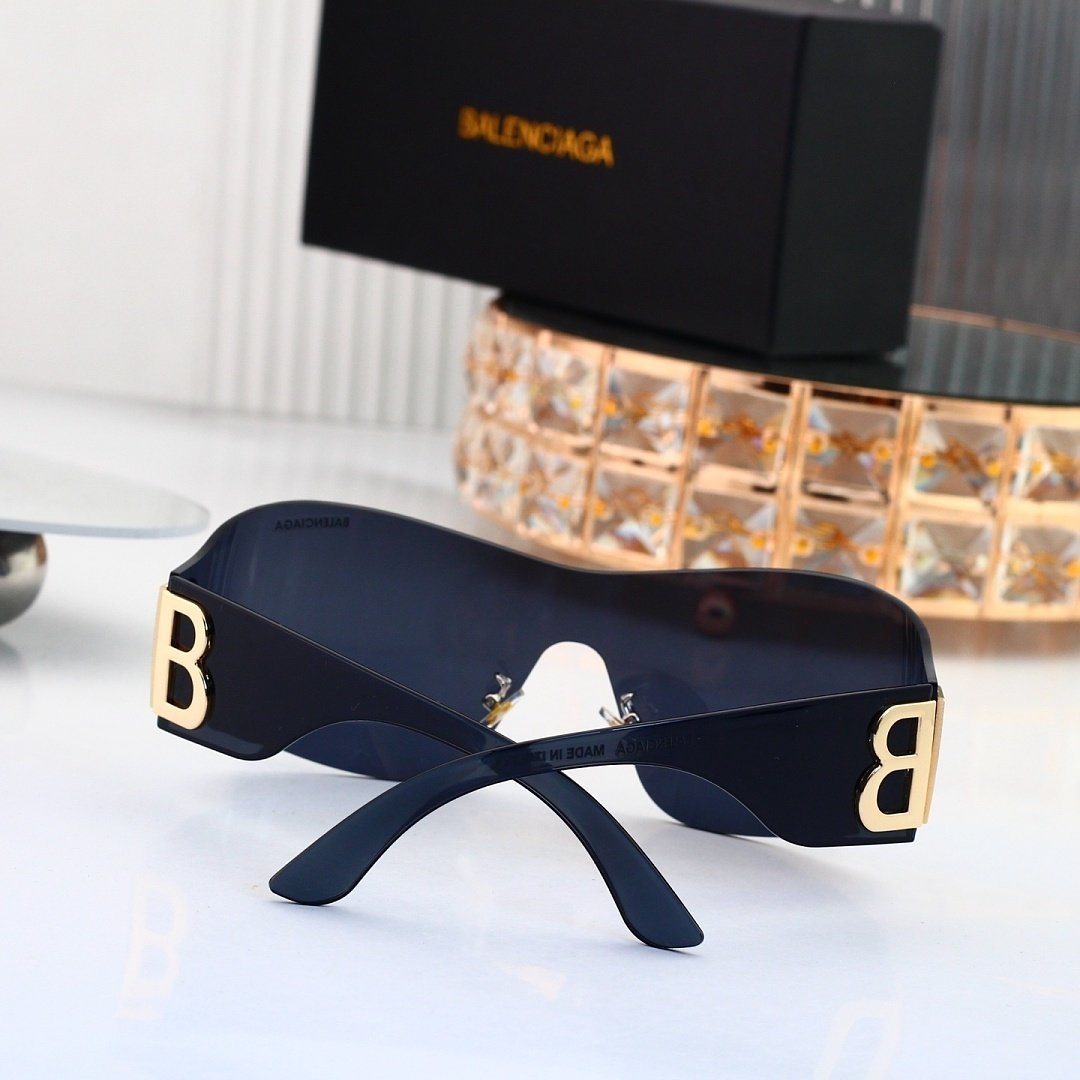 Balenciaga - Sunglasses with box in 8 Colors - immagine 10