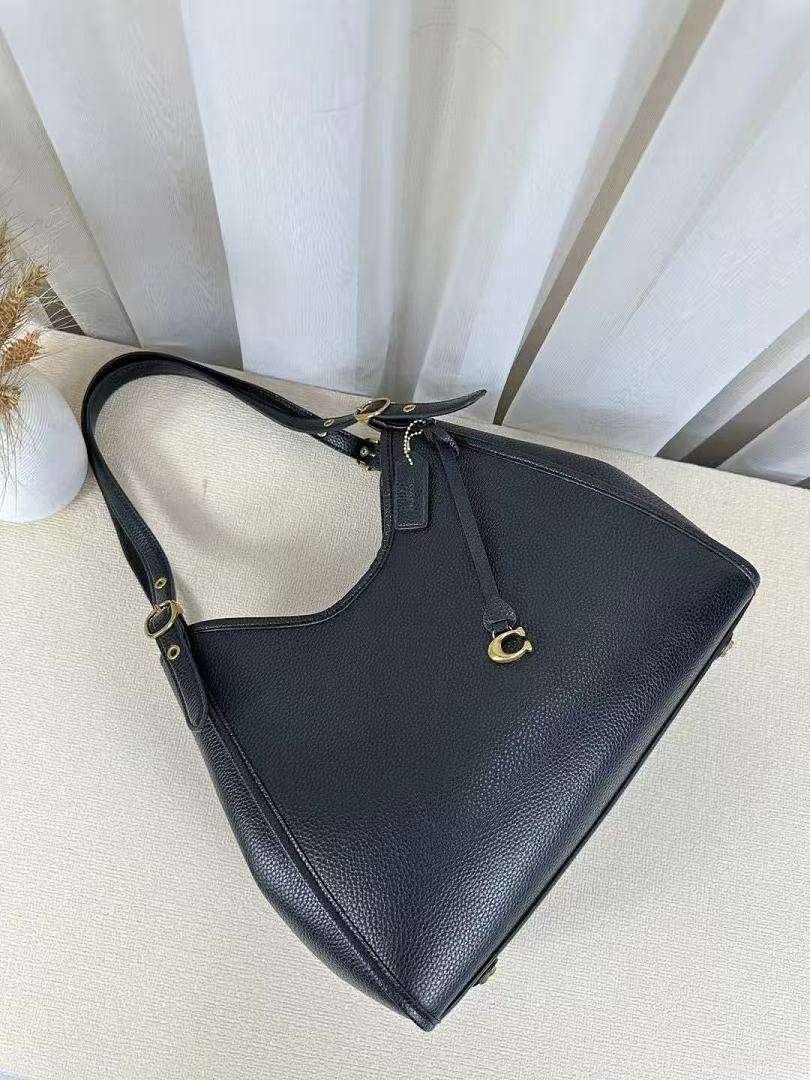 Coach - Pebbled Leather Hobo Shoulder Bag in 3 Colors – Image 8