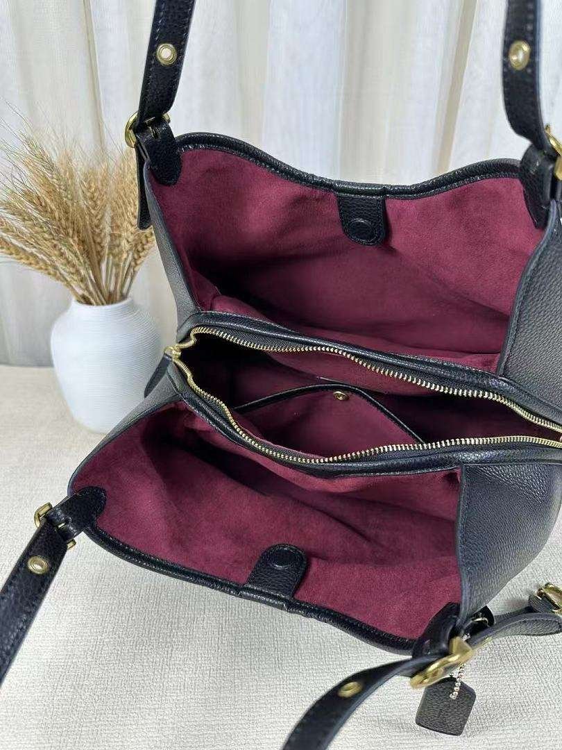 Coach - Pebbled Leather Hobo Shoulder Bag in 3 Colors – Image 9