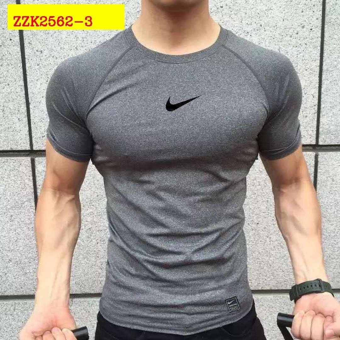 Nike - Pro Training Short Sleeve Shirt in 3 Colors - Imagen 4