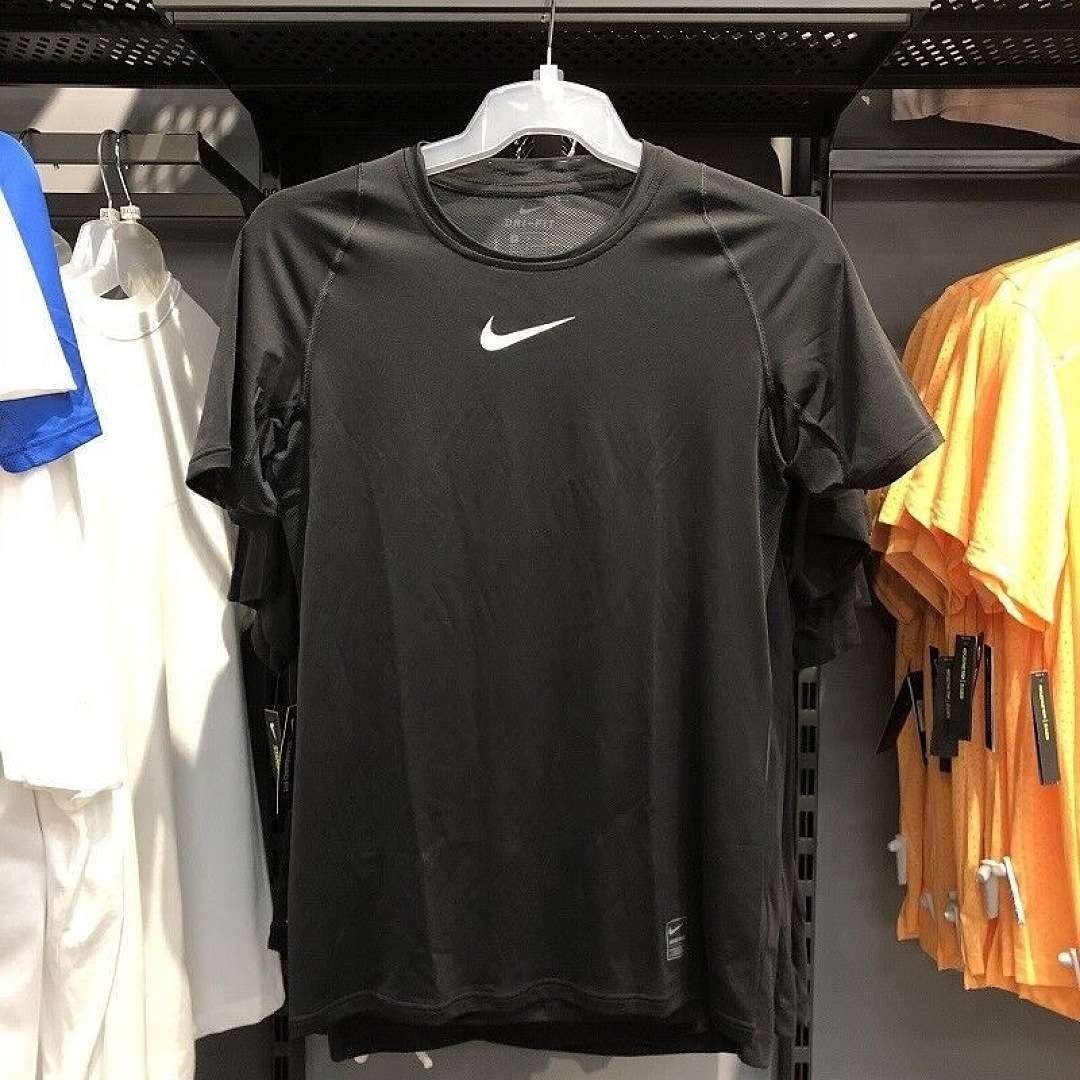 Nike - Pro Training Short Sleeve Shirt in 3 Colors - Imagen 7