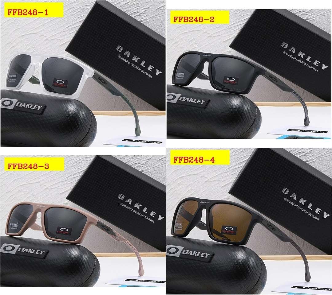 Oakley - Lunettes de Soleil Rectangulaires en 6 Coloris – Image 9