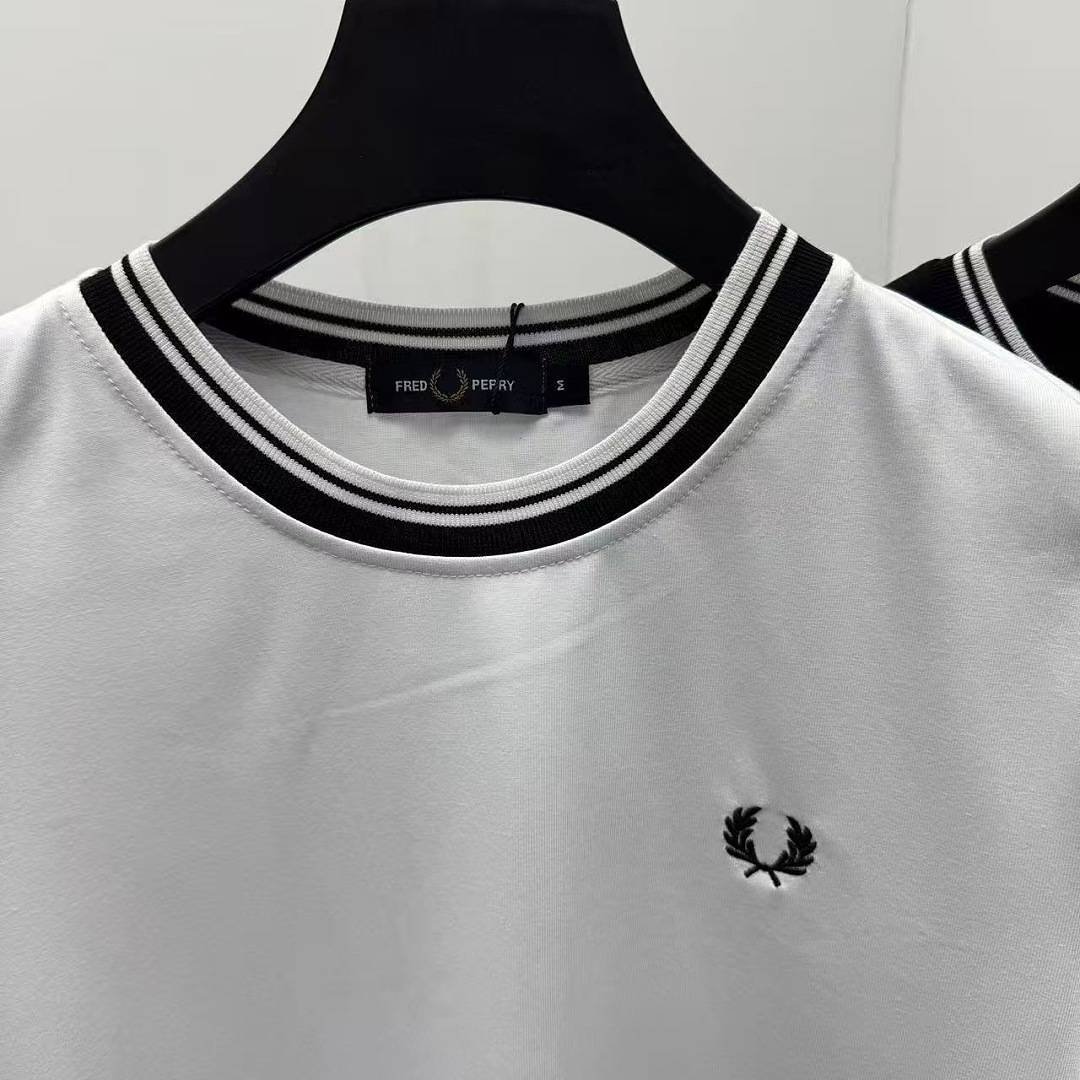 Fred Perry - Crew Neck T-shirt in 2 Colors - immagine 8