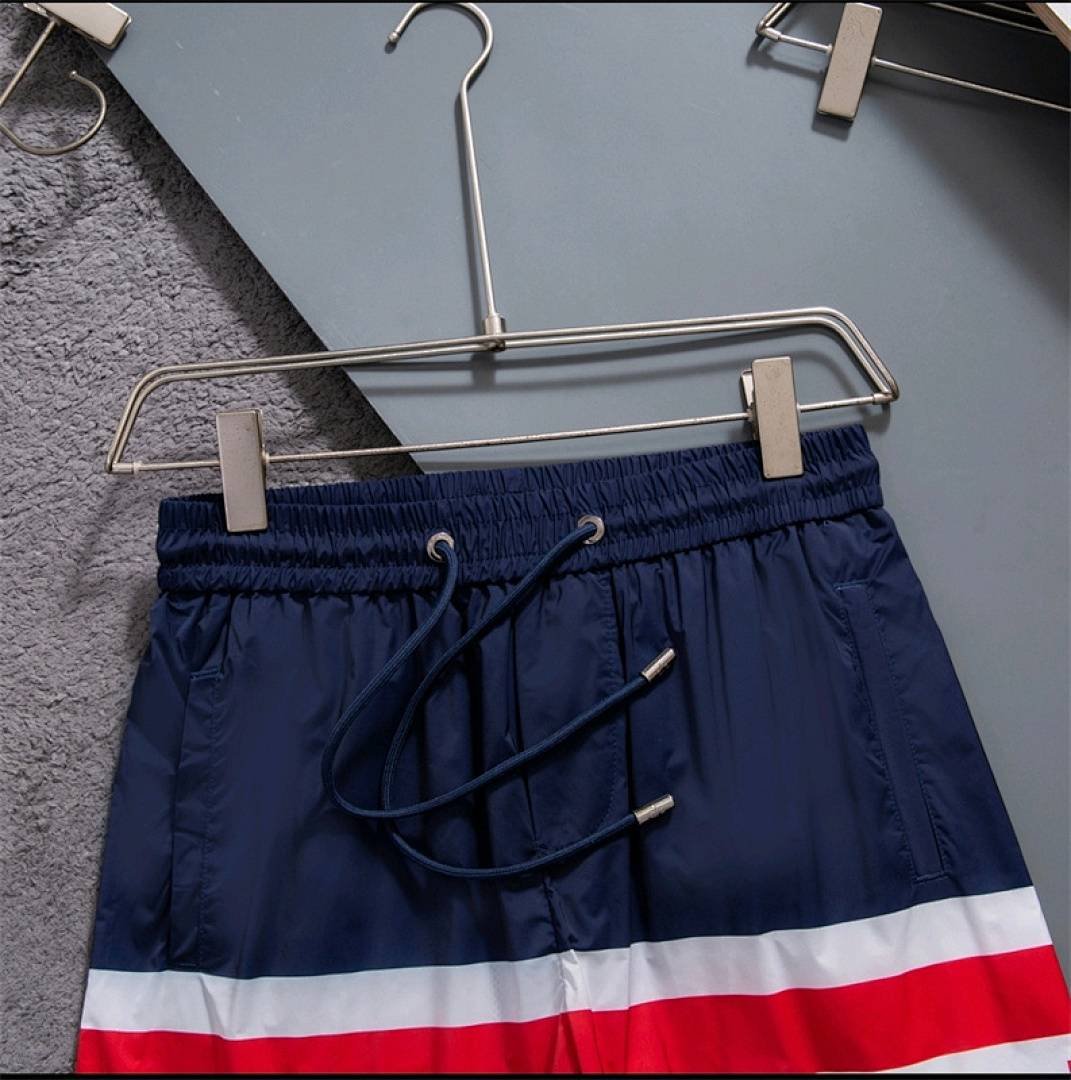 Alo Yoga - Men's Swimming Shorts in 4 Designs - Image 10