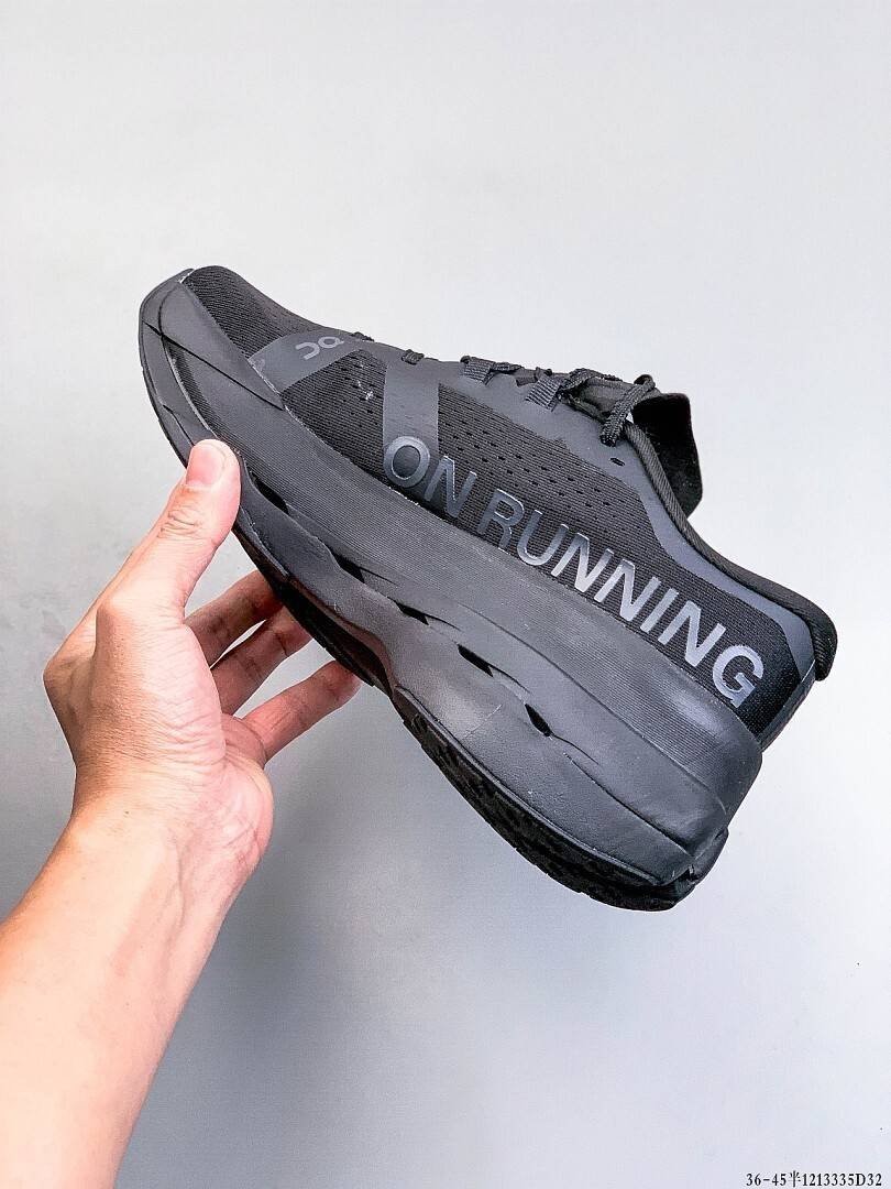 On Cloud - Zapatillas Cloudboom Strike en 19 Colores - Imagen 26