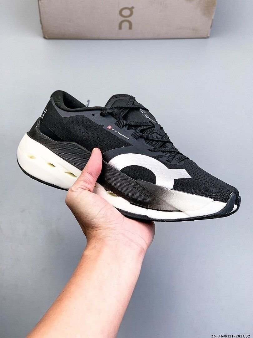 On Cloud - Zapatillas Cloudboom Strike en 19 Colores - Imagen 30