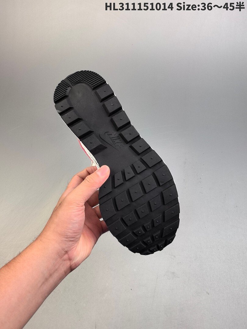 Nike - x Sacai VaporWaffle Sneakers in 6 Colors - Image 10